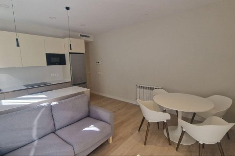 Apartamento en venta en Madrid, España 1 dormitorio, 64 m2 No. 177805 - foto 3