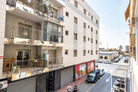 Apartment for sale in Torrevieja, Alicante, Spain 2 bedrooms, 78 sq.m. No. 187461 - photo 3