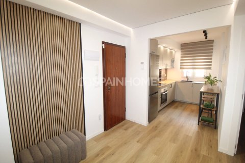 Huoneisto myytävänä Torrevieja, Alicante, Espanja, 2 makuuhuonetta, 78 m2 No. 187461 - kuva 9