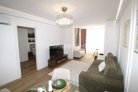 Huoneisto myytävänä Torrevieja, Alicante, Espanja, 2 makuuhuonetta, 78 m2 No. 187461 - kuva 5