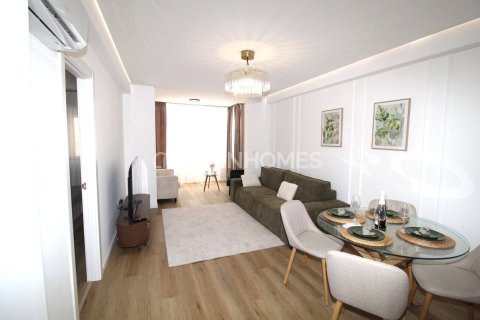 Apartment for sale in Torrevieja, Alicante, Spain 2 bedrooms, 78 sq.m. No. 187461 - photo 6