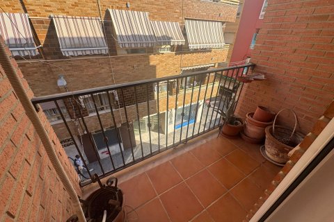 Apartment for sale Puerto De Sagunto, Valencia, Spain 2 bedrooms, 101 sq.m. No. 133043 - photo 8