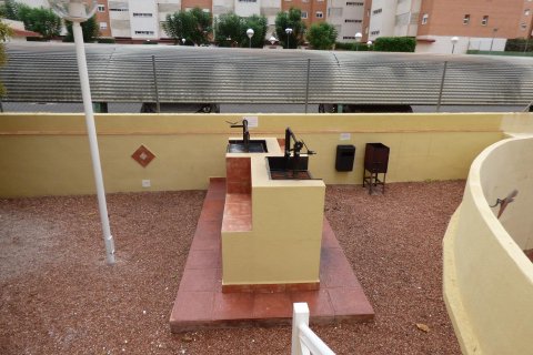 Apartment for sale Alicante, Spain 2 bedrooms, 66 sq.m. No. 133045 - photo 13