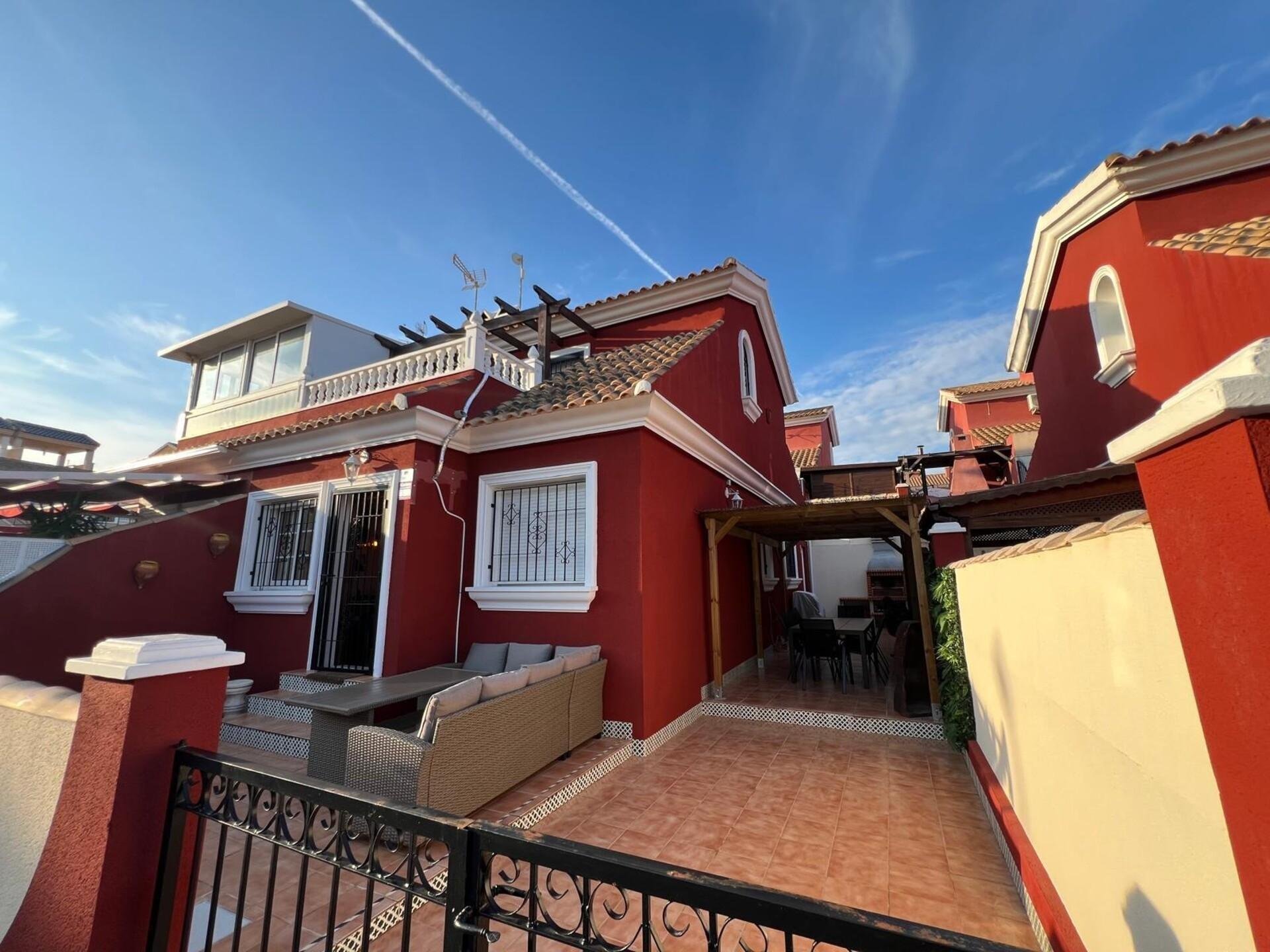 Huvila Torrevieja, Alicante, Espanja 3 makuuhuonetta, 110 m2 No. 186862