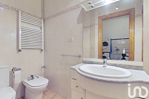 Dom w Vila-real, Castellon, Hiszpania 4 sypialnie, 194 mkw. nr 153693 – zdjęcie 16