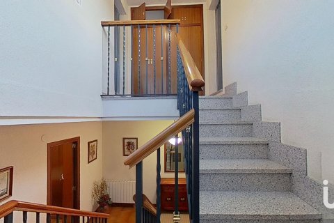 Dom w Vila-real, Castellon, Hiszpania 4 sypialnie, 194 mkw. nr 153693 – zdjęcie 29