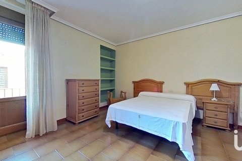 Dom w Vila-real, Castellon, Hiszpania 4 sypialnie, 194 mkw. nr 153693 – zdjęcie 20