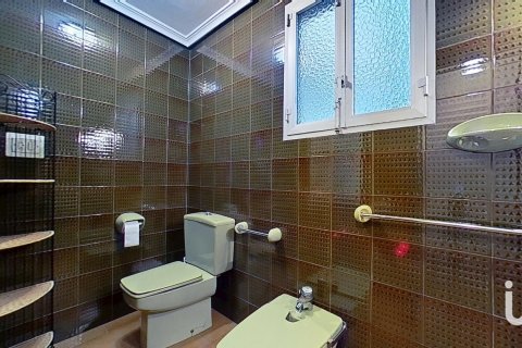 Dom w Vila-real, Castellon, Hiszpania 4 sypialnie, 194 mkw. nr 153693 – zdjęcie 25