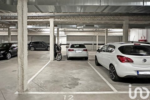 Lägenhet till salu i Barcelona, Spanien 2 sovrum, 75 kvm. Nr. 153692 - foto 25