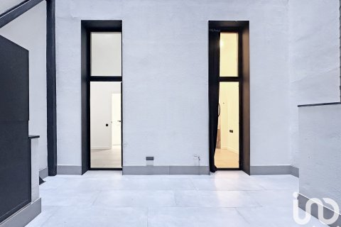 Lägenhet till salu i Barcelona, Spanien 2 sovrum, 75 kvm. Nr. 153692 - foto 19