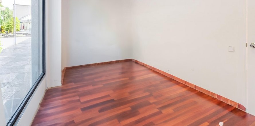 Lokal usługowy w Sitges, Barcelona, Hiszpania 10 sypialni, 174 mkw. nr 153689