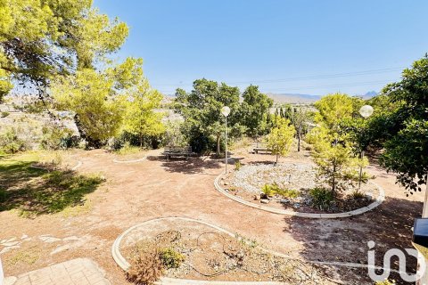 Dom w Mutxamel, Alicante, Hiszpania 5 sypialni, 987 mkw. nr 153691 – zdjęcie 13