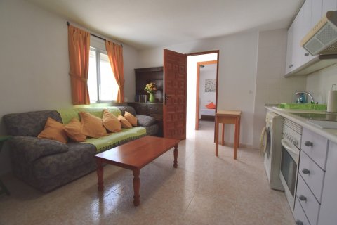 Huvila myytävänä Villamartin, Alicante, Espanja, 4 makuuhuonetta, 84 m2 No. 119271 - kuva 18
