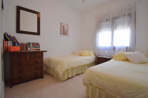 Huvila myytävänä Villamartin, Alicante, Espanja, 4 makuuhuonetta, 84 m2 No. 119271 - kuva 14