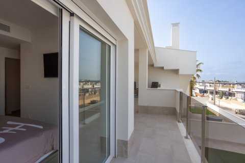 Apartment for sale Villamartin, Alicante, Spain 2 bedrooms,  No. 119273 - photo 5