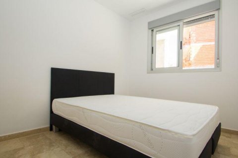 Huoneisto myytävänä Campoamor, Alicante, Espanja, 2 makuuhuonetta, 65 m2 No. 116510 - kuva 6