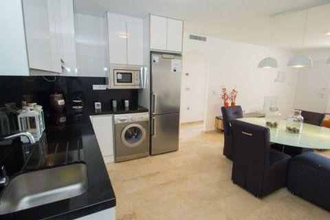Huoneisto myytävänä Campoamor, Alicante, Espanja, 2 makuuhuonetta, 65 m2 No. 116510 - kuva 20