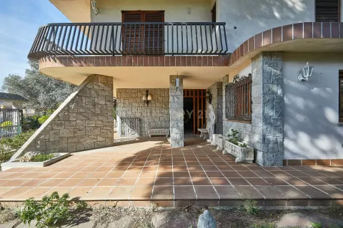 House à vendre à Sant Fost de Campsentelles, Barcelona, Espagne, 6 chambres, 573 m2 No. 166928 - photo 21