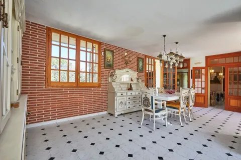 House à vendre à Sant Fost de Campsentelles, Barcelona, Espagne, 6 chambres, 573 m2 No. 166928 - photo 25