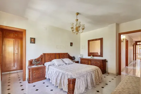 House à vendre à Sant Fost de Campsentelles, Barcelona, Espagne, 6 chambres, 573 m2 No. 166928 - photo 13