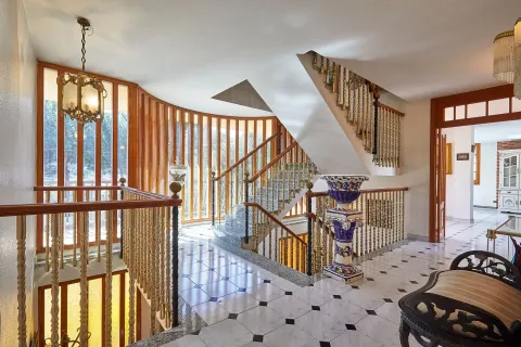 House à vendre à Sant Fost de Campsentelles, Barcelona, Espagne, 6 chambres, 573 m2 No. 166928 - photo 4