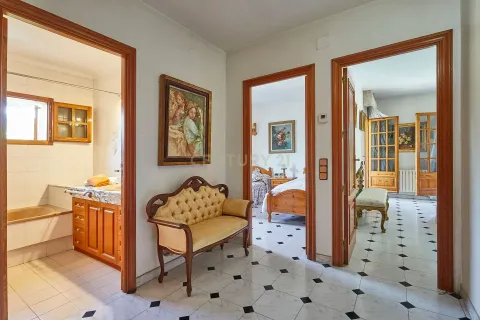 House à vendre à Sant Fost de Campsentelles, Barcelona, Espagne, 6 chambres, 573 m2 No. 166928 - photo 14