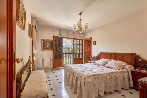 House à vendre à Sant Fost de Campsentelles, Barcelona, Espagne, 6 chambres, 573 m2 No. 166928 - photo 9