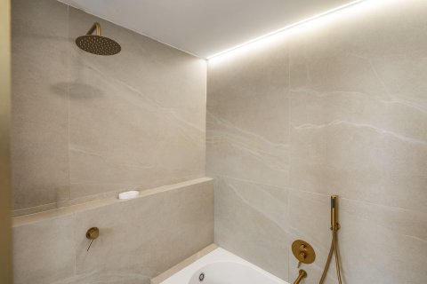 Wohnung zum Verkauf in L'Hospitalet de Llobregat, Barcelona, Spanien 3 Schlafzimmer, 100 m2 Nr. 166933 - Foto 24