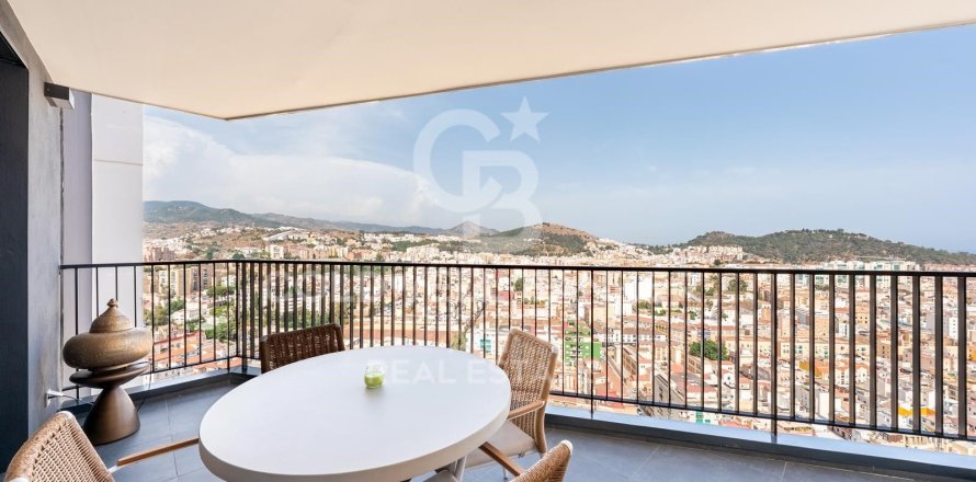 Appartamento a Malaga, Spagna 3 camere da letto, 108 mq. N° 157920