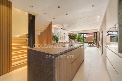 Casa in vendita a Marbella, Malaga, Spagna 4 camere da letto, 217 mq. N° 157919 - foto 6