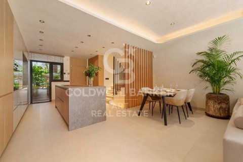 Casa in vendita a Marbella, Malaga, Spagna 4 camere da letto, 217 mq. N° 157919 - foto 5