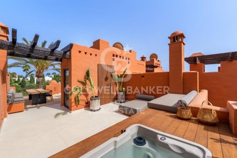 House for sale in Marbella, Malaga, Spain 4 bedrooms, 217 sq.m. No. 157919 - photo 20