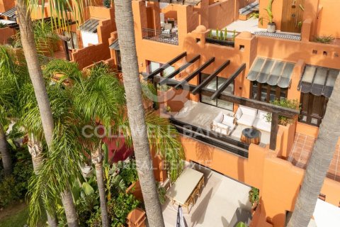 House for sale in Marbella, Malaga, Spain 4 bedrooms, 217 sq.m. No. 157919 - photo 26