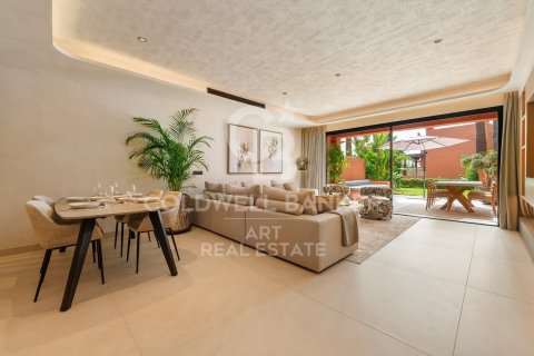 Casa in vendita a Marbella, Malaga, Spagna 4 camere da letto, 217 mq. N° 157919 - foto 4