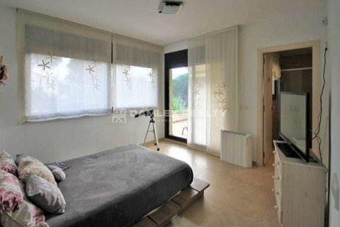House à vendre à Calonge, Girona, Espagne, 4 chambres, 383 m2 No. 177135 - photo 15