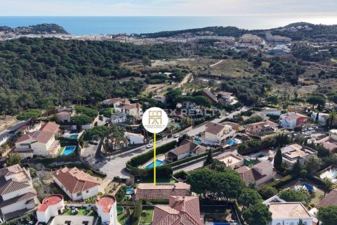 Dom w Lloret de Mar, Girona, Hiszpania 3 sypialnie, 254 mkw. nr 177138 – zdjęcie 2