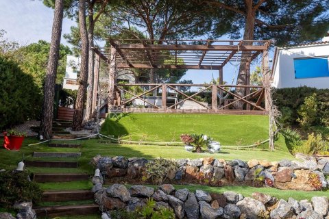Dom w Lloret de Mar, Girona, Hiszpania 3 sypialnie, 254 mkw. nr 177138 – zdjęcie 9