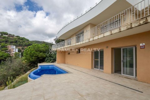 Willa w Lloret de Mar, Girona, Hiszpania 5 sypialni, 441 mkw. nr 177134 – zdjęcie 5
