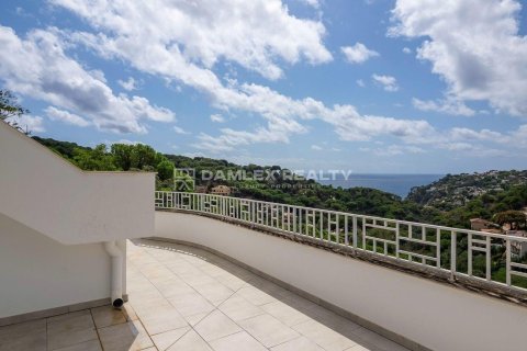 Willa w Lloret de Mar, Girona, Hiszpania 5 sypialni, 441 mkw. nr 177134 – zdjęcie 9