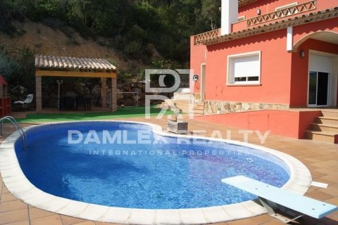 Villa à vendre à Platja D'aro, Girona, Espagne, 4 chambres, 300 m2 No. 177133 - photo 2
