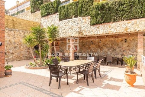House à vendre à Lloret de Mar, Girona, Espagne, 8 chambres, 293 m2 No. 177137 - photo 11