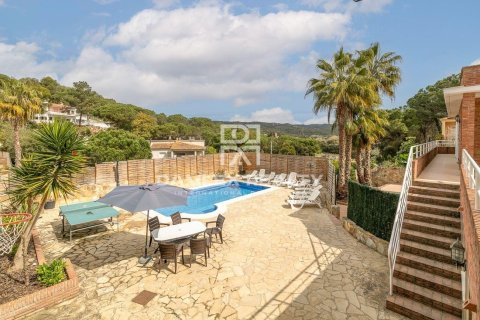 House à vendre à Lloret de Mar, Girona, Espagne, 8 chambres, 293 m2 No. 177137 - photo 16