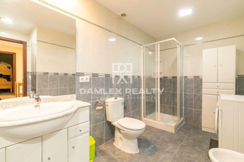 House à vendre à Lloret de Mar, Girona, Espagne, 8 chambres, 293 m2 No. 177137 - photo 26