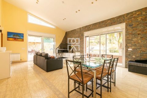 House à vendre à Lloret de Mar, Girona, Espagne, 8 chambres, 293 m2 No. 177137 - photo 30