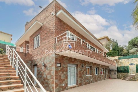 House à vendre à Lloret de Mar, Girona, Espagne, 8 chambres, 293 m2 No. 177137 - photo 9