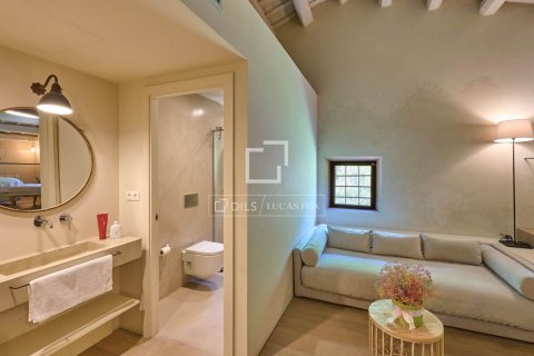 Villa for sale in Alella, Barcelona, Spain 5 bedrooms, 752 sq.m. No. 150281 - photo 21