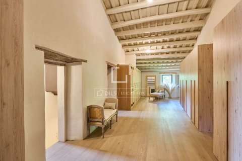 Villa for sale in Alella, Barcelona, Spain 5 bedrooms, 752 sq.m. No. 150281 - photo 28
