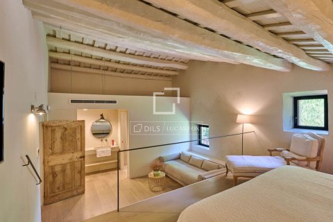 Villa for sale in Alella, Barcelona, Spain 5 bedrooms, 752 sq.m. No. 150281 - photo 22