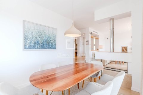 Villa for sale in Sitges, Barcelona, Spain 5 bedrooms, 245 sq.m. No. 150283 - photo 11