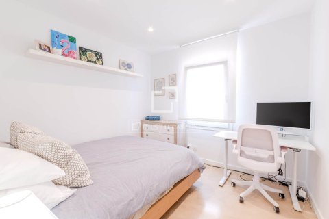 Villa for sale in Sitges, Barcelona, Spain 5 bedrooms, 245 sq.m. No. 150283 - photo 15